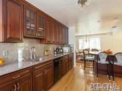 12 Ross Ave in Melville, NY - Building Photo - Building Photo