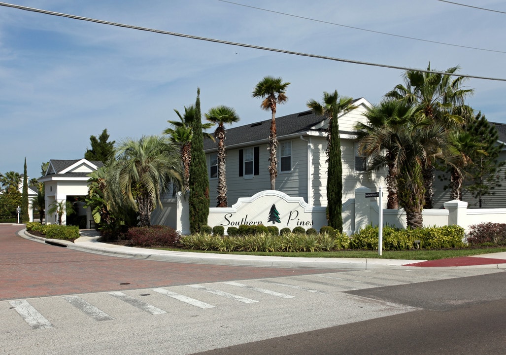 Southern Pines Condos in Winter Garden, FL - Building Photo