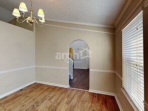 4870 Bixby Ridge Dr E in Groveport, OH - Building Photo - Building Photo