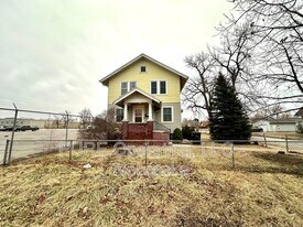 4201 N 22nd St in Omaha, NE - Building Photo