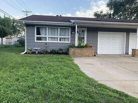 3615 Hamilton Ave in Altoona, WI - Building Photo
