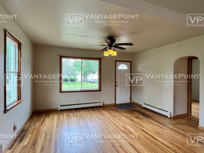 320 Houston St in Marinette, WI - Building Photo - Building Photo