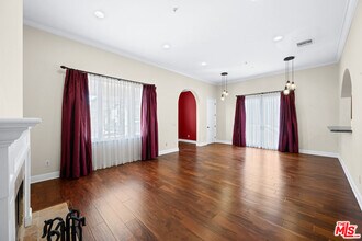 108 S El Molino Ave in Pasadena, CA - Building Photo - Building Photo