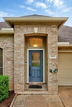 2207 Rick Whinery Dr in Austin, TX - Building Photo - Building Photo