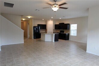 1000 Wolcott Dr in Leander, TX - Building Photo - Building Photo