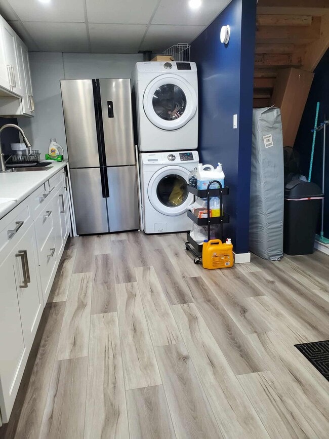 2746-3002746 Quince St in Prince George, BC - Building Photo - Building Photo