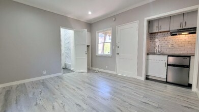 1820 N Harvard Blvd in Los Angeles, CA - Building Photo - Building Photo