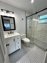 41 SW 67th Ct in Miami, FL - Building Photo - Building Photo