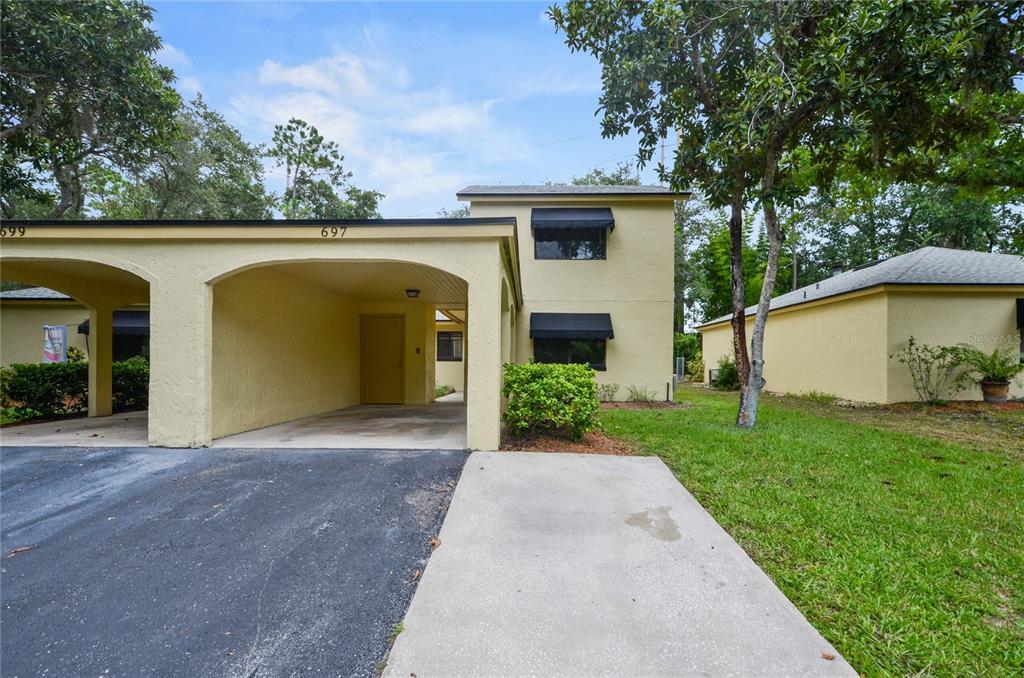 697 Belflower Pl in Altamonte Springs, FL - Building Photo