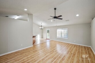 16955 Heartland Cir in Robertsdale, AL - Building Photo - Building Photo