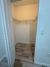 16319 SW 44th Terrace in Miami, FL - Building Photo - Building Photo
