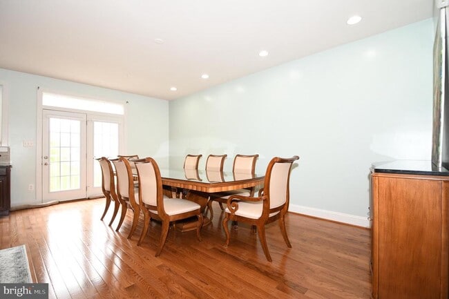14823 Wootton Manor Ct in Rockville, MD - Building Photo - Building Photo