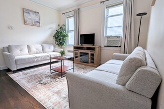 108 Gotthart St in Newark, NJ - Foto de edificio - Building Photo