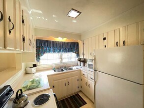 200 N Thomas St in South Hill, VA - Building Photo - Building Photo