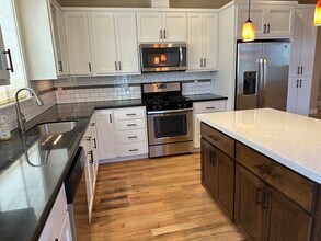 6314 SE 63rd Ave in Portland, OR - Building Photo - Building Photo