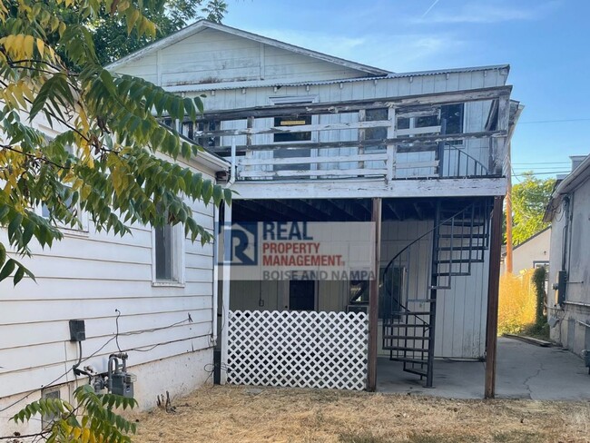 207 20th Ave S in Nampa, ID - Building Photo - Building Photo