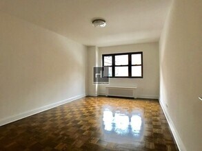 EAST 35 STREET, Unit 9E in New York, NY - Building Photo - Building Photo