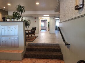 576 Washington St in Weymouth, MA - Foto de edificio - Building Photo