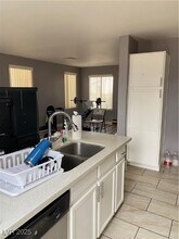 2118 Casa Ladera St in Las Vegas, NV - Building Photo - Building Photo