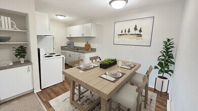 Chatsford Village Apartments in Madison Heights, MI - Foto de edificio - Building Photo