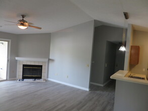 460 Lakeview Dr in Wilder, KY - Building Photo - Building Photo