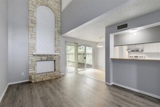 1800 Cinnamon Path in Austin, TX - Building Photo - Building Photo