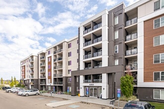 Edgemont Estates in Edmonton, AB - Building Photo - Building Photo