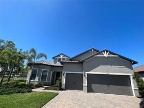 817 Seascape Pl in Sarasota, FL - Building Photo - Building Photo