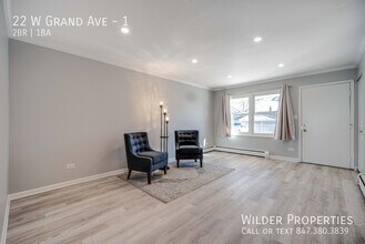 22 W Grand Ave in Fox Lake, IL - Building Photo - Building Photo