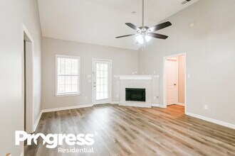 10345 Autumn View Cove in Cordova, TN - Building Photo - Building Photo