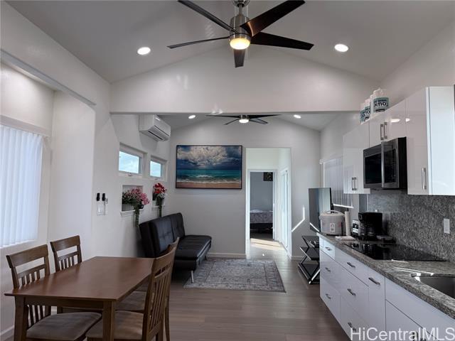 1683 Hoolana Pl in Pearl City, HI - Building Photo - Building Photo