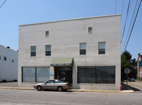 233 Main St