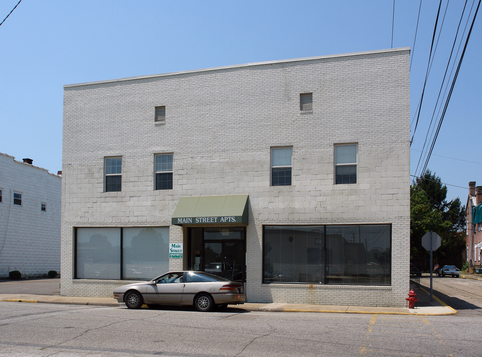 233 Main St in Point Pleasant, WV - Building Photo