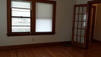 432 E Bloomington St, Unit Commercial - 6