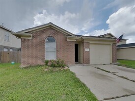 15019 Easingwold Dr in Channelview, TX - Building Photo