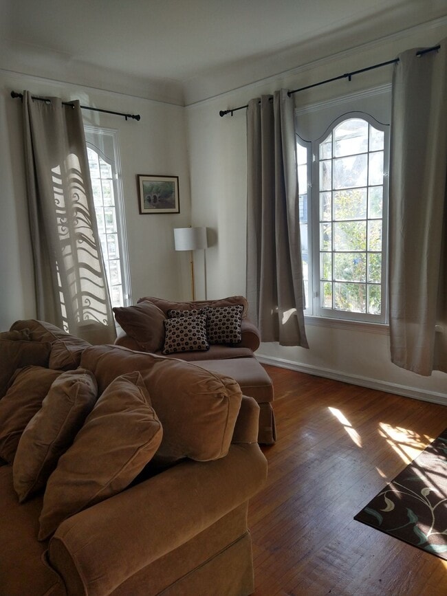 property at 6253 Commodore Sloat Dr