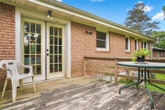 145 Melinda Way SE in Smyrna, GA - Building Photo - Building Photo