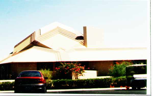 Pinnacle Peak West in Phoenix, AZ - Building Photo