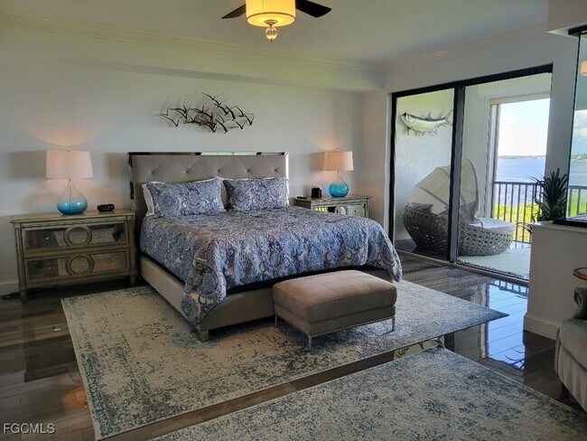 property at 11620 Court of Palms