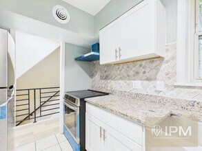 1228 Market St in Harrisburg, PA - Building Photo - Building Photo