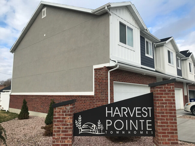 Harvest Pointe Townhomes