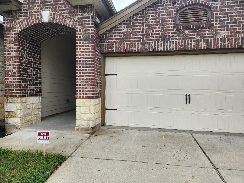 5502 Red Pine Dr in Killeen, TX - Building Photo