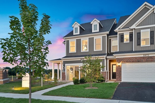 property at 2283 Horseshoe Cir