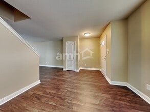 853 Colonial Way in Franklin, IN - Building Photo - Building Photo