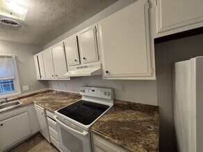 201 Southway Garden Rd in Royal Pines, NC - Building Photo - Building Photo