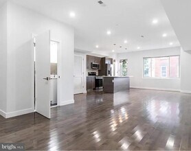 1945 N 7th St in Philadelphia, PA - Building Photo - Building Photo