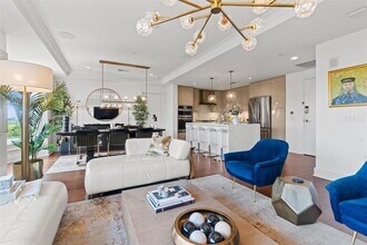 100 Eton Row in Weehawken, NJ - Building Photo - Building Photo