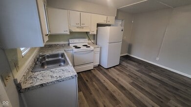 6203 E 11th St in Indianapolis, IN - Building Photo - Building Photo