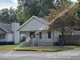 233 N Wesley St in Springfield, IL - Building Photo