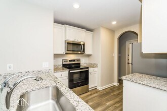 136 Holster Holw Rd in Newark, TX - Building Photo - Building Photo